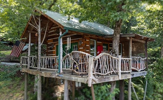 apalachian-log-cabins-treehouse